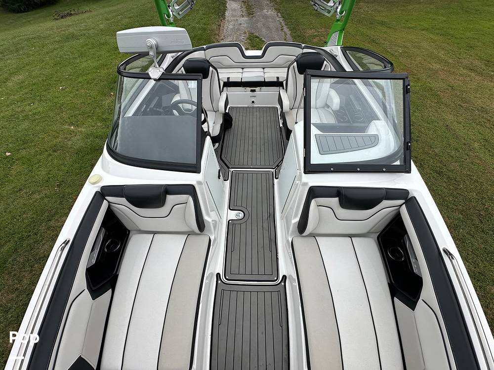 Slide: The Image of Yamaha 212X 2018 - 57