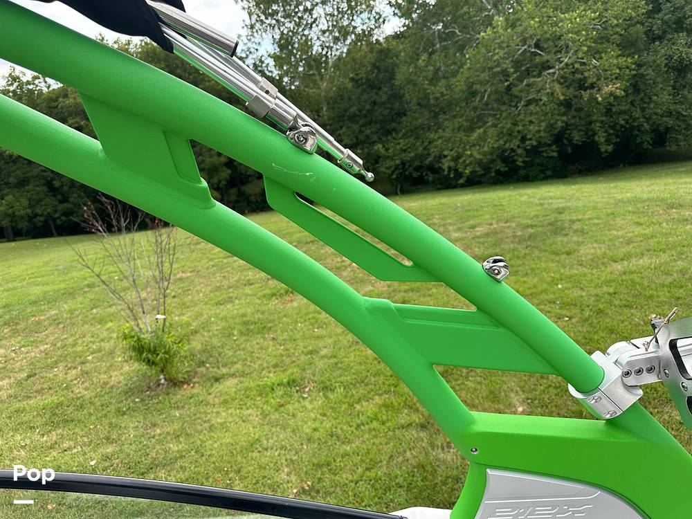 Slide: The Image of Yamaha 212X 2018 - 91