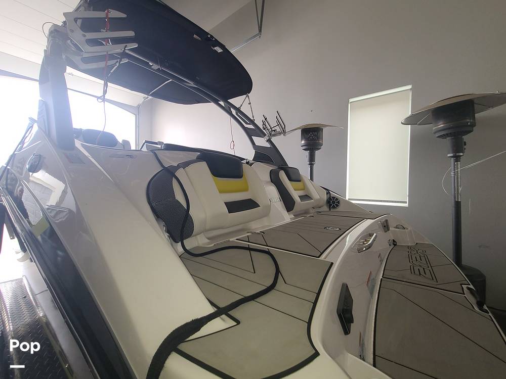 Slide: The Image of Yamaha 212X 2020 - 15209065