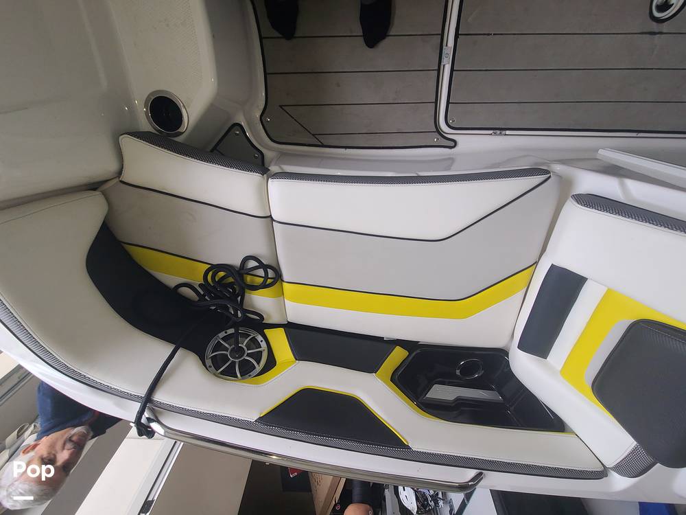 Slide: The Image of Yamaha 212X 2020 - 15209073