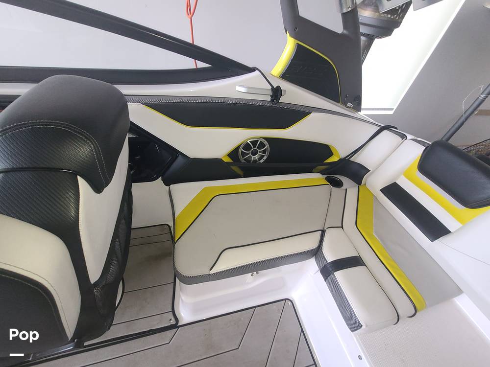 Slide: The Image of Yamaha 212X 2020 - 15209143
