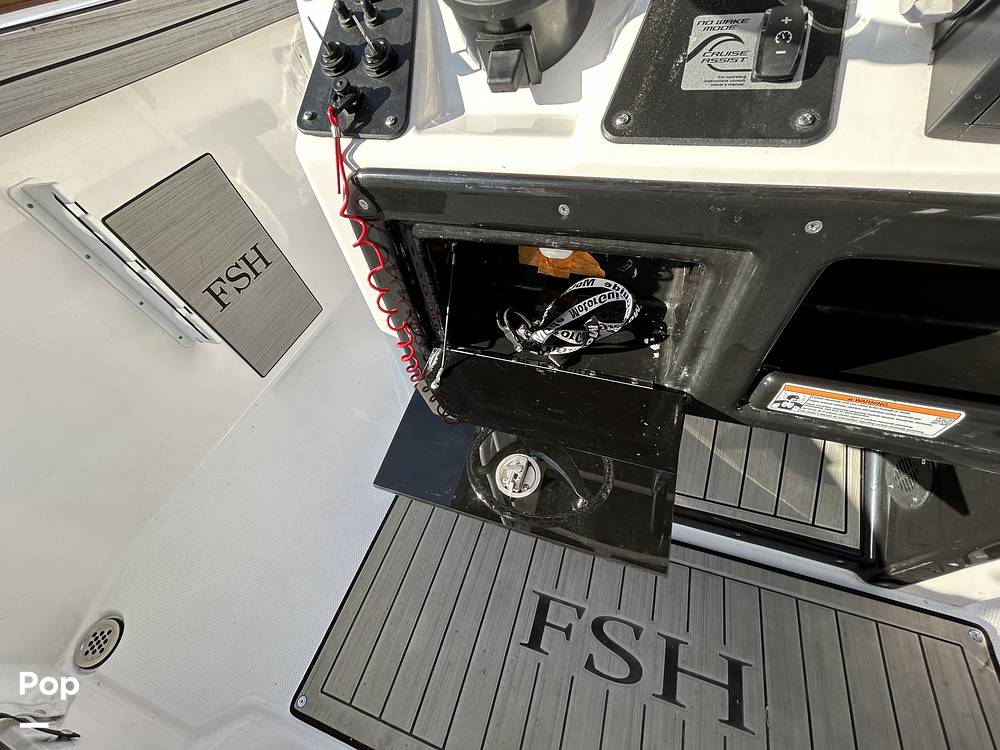 Slide: The Image of Yamaha 220 FSH 2023 - 14844012
