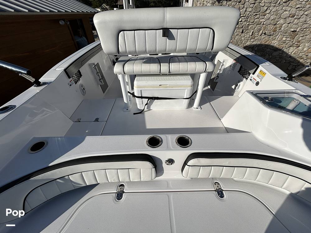 Slide: The Image of Yamaha 220 FSH 2023 - 14843995