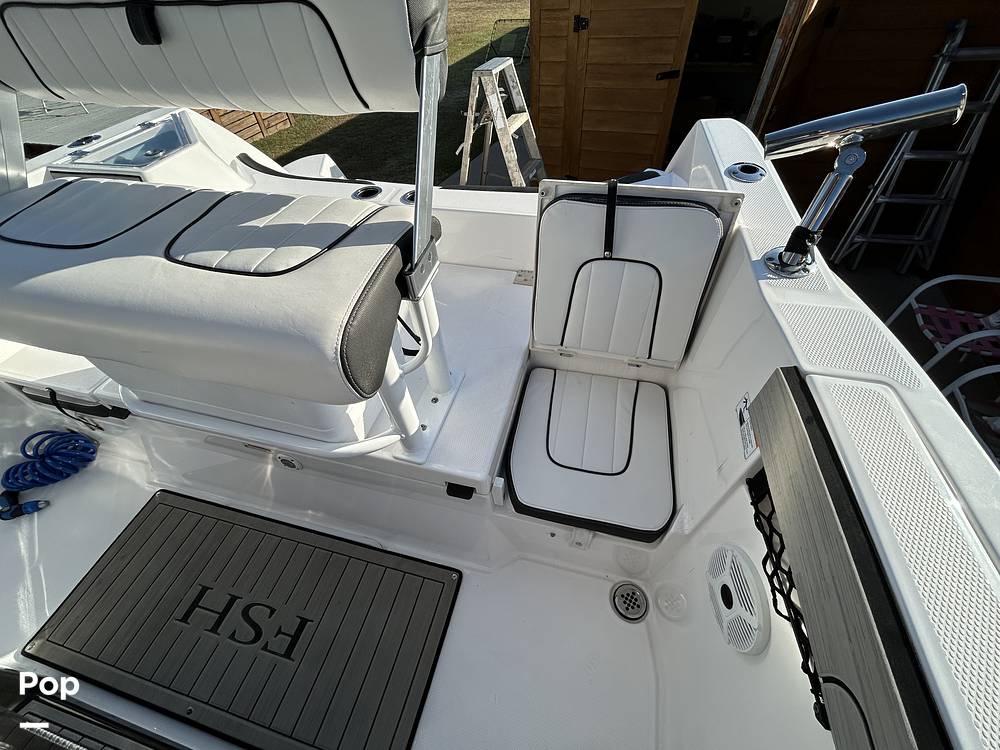 Slide: The Image of Yamaha 220 FSH 2023 - 14844002