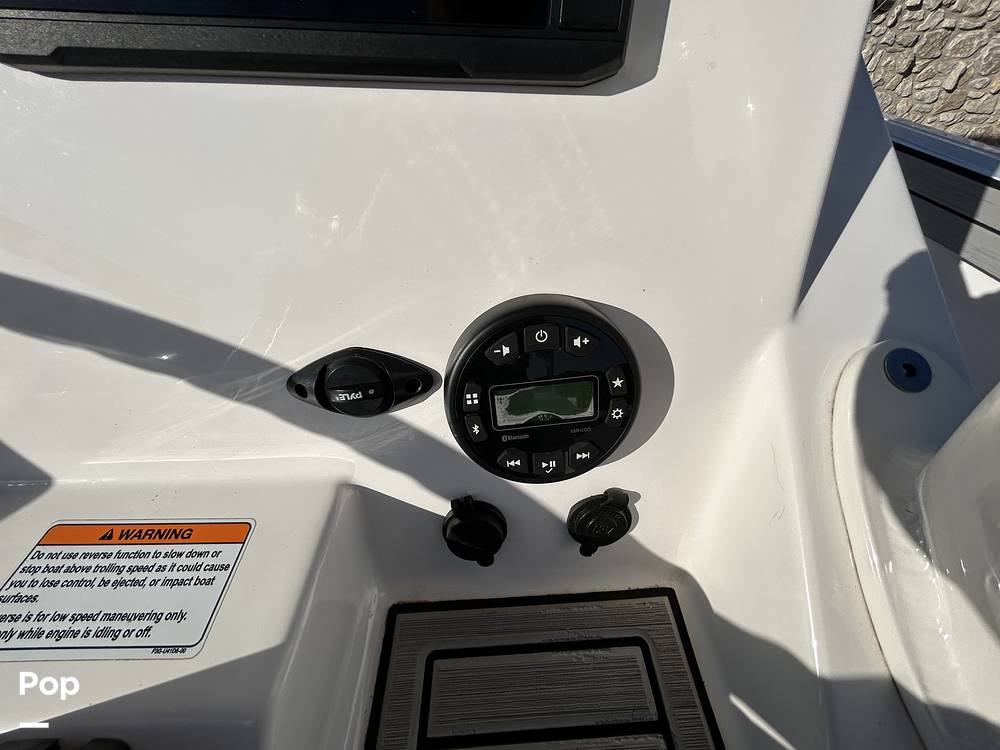 Slide: The Image of Yamaha 220 FSH 2023 - 14844020