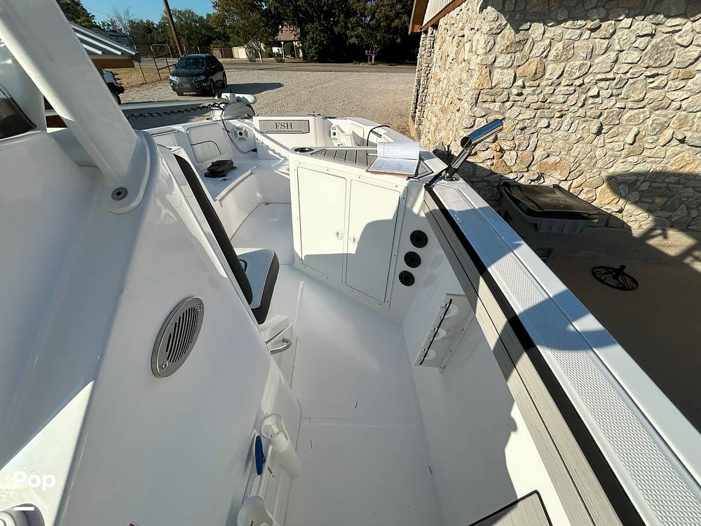 Slide: The Image of Yamaha 220 FSH 2023 - 14844025