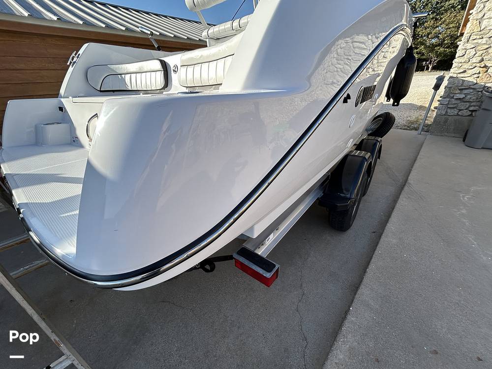 Slide: The Image of Yamaha 220 FSH 2023 - 14844081