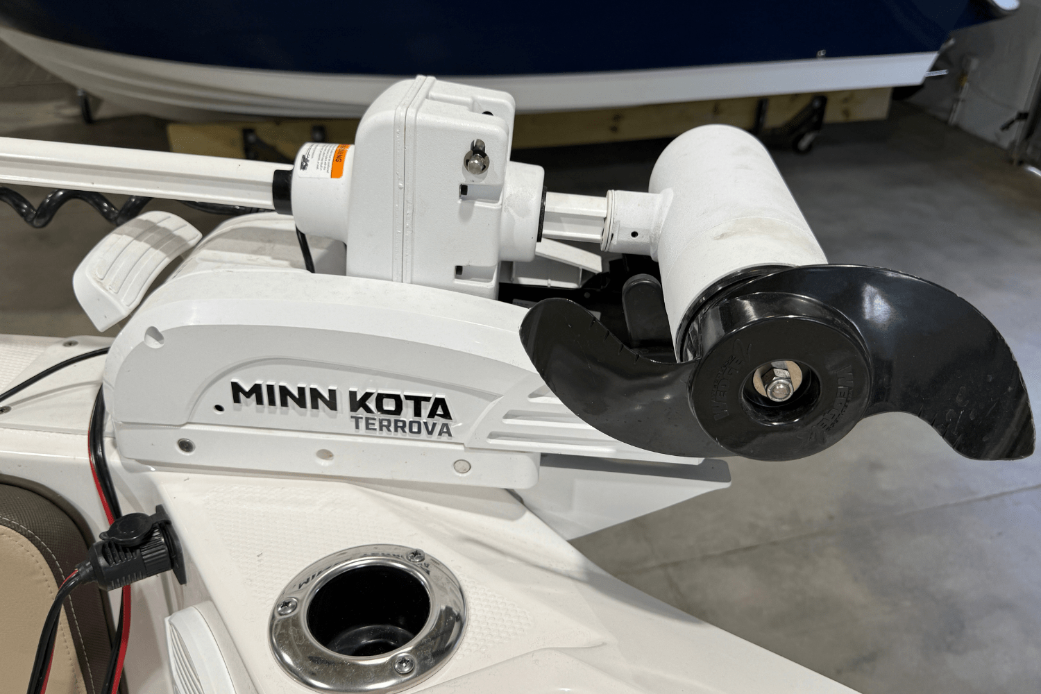 Slide: The Image of Yamaha 222 FSH SP 2023 - 10