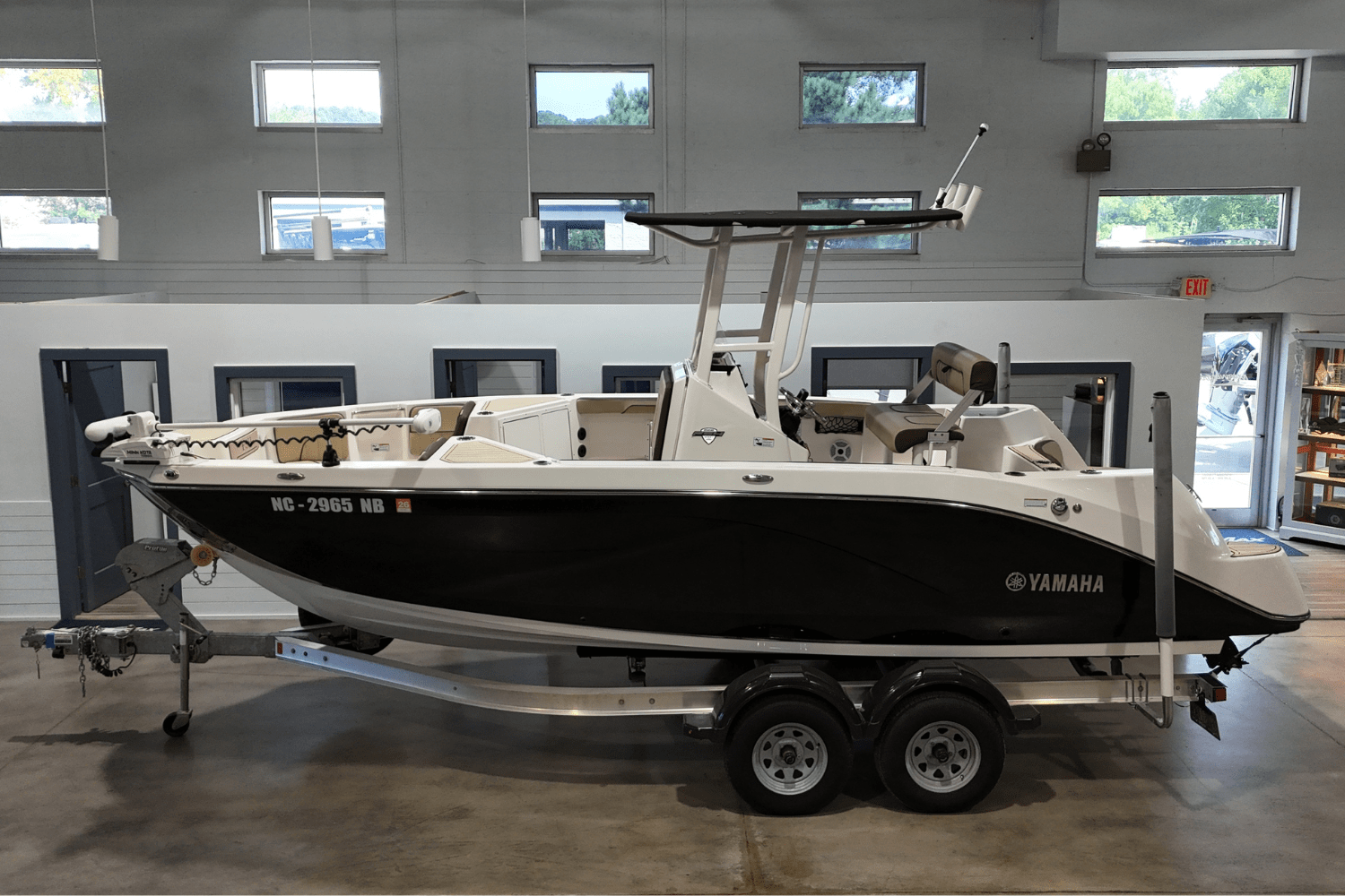 Slide: The Image of Yamaha 222 FSH SP 2023 - 23