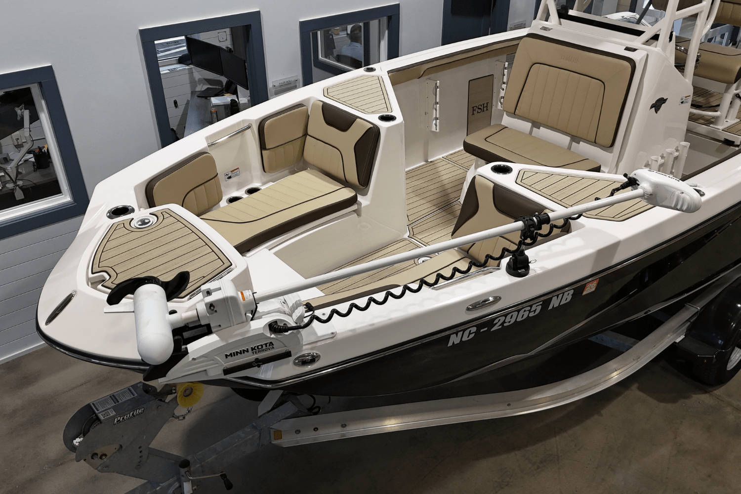 Slide: The Image of Yamaha 222 FSH SP 2023 - 5