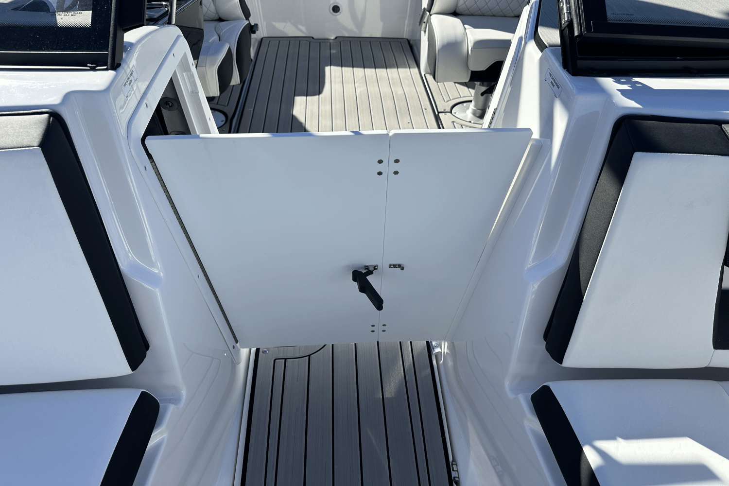 Slide: The Image of Yamaha 222SE 2025 - 12