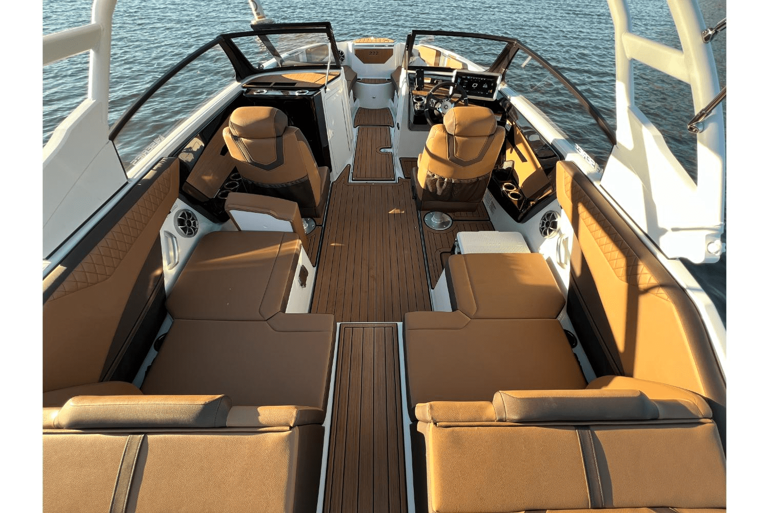 Slide: The Image of Yamaha 222SE 2025 - 23