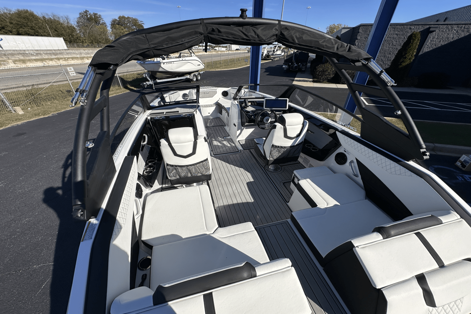 Slide: The Image of Yamaha 222SE 2025 - 24
