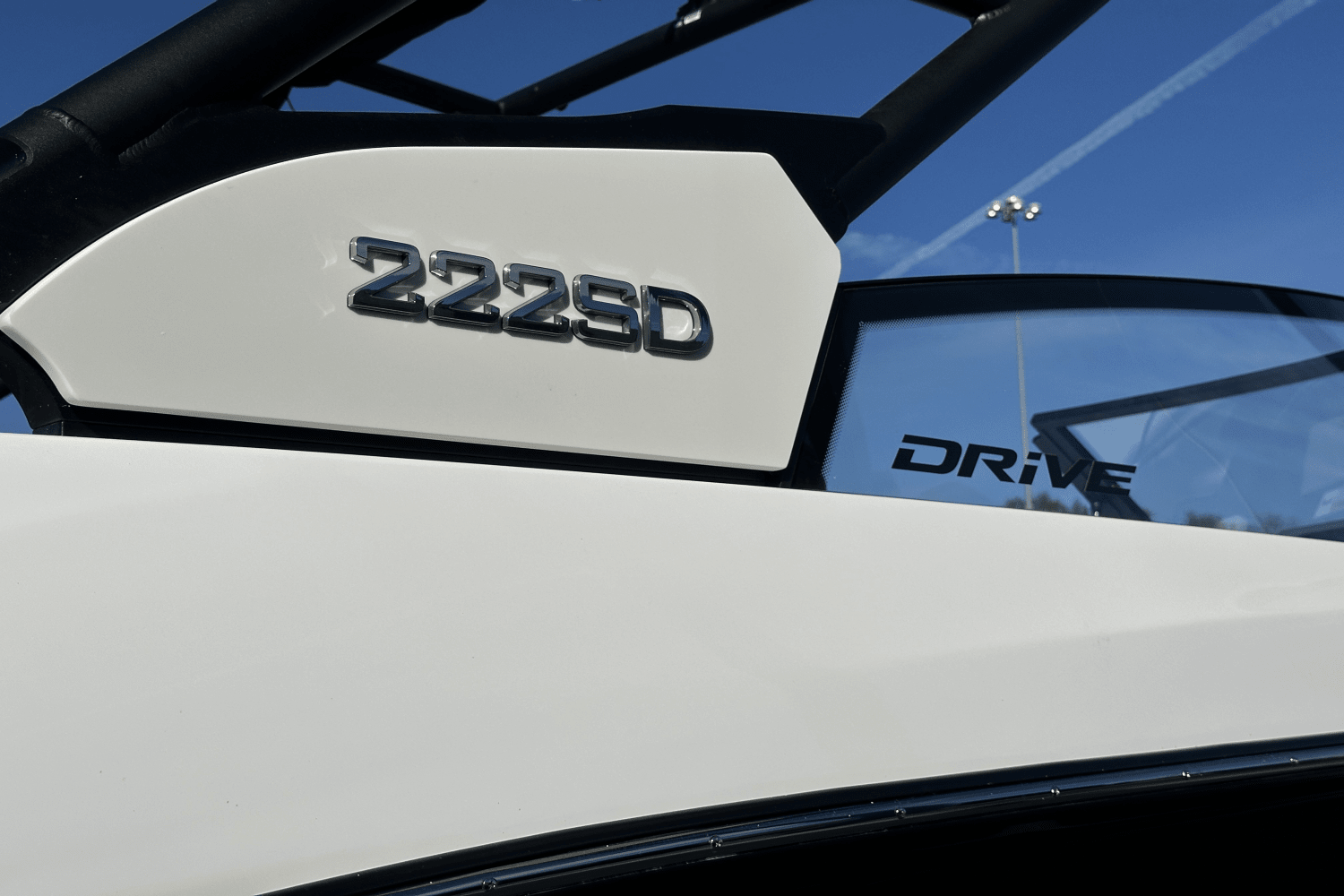 Slide: The Image of Yamaha 222SE 2025 - 4