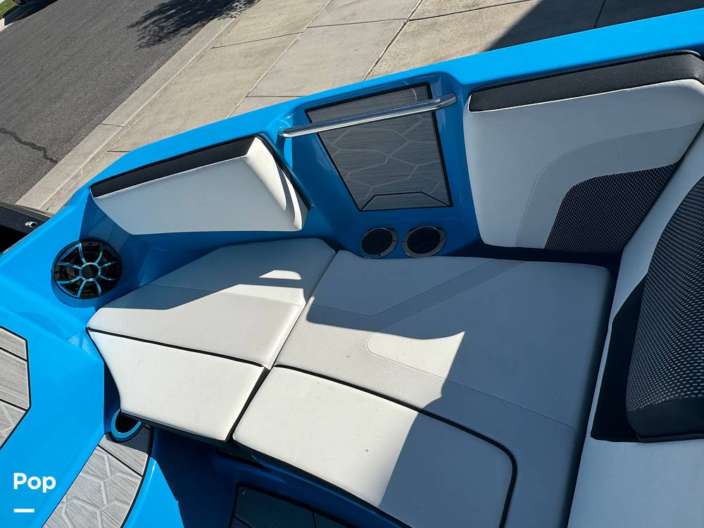Slide: The Image of Yamaha 222xd 2023 - 22