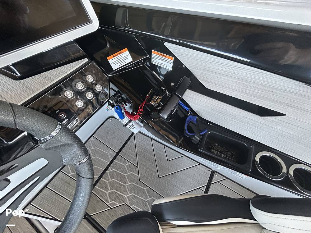 Slide: The Image of Yamaha 222XE 2023 - 15543620