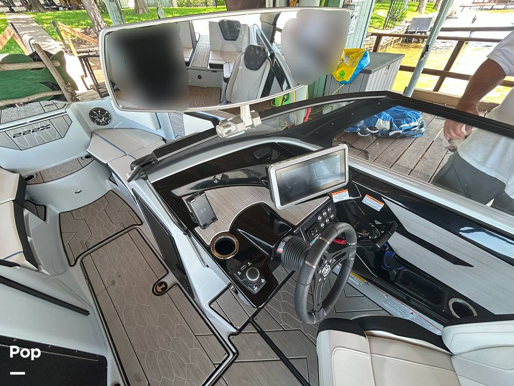 Slide: The Image of Yamaha 222XE 2023 - 15543619