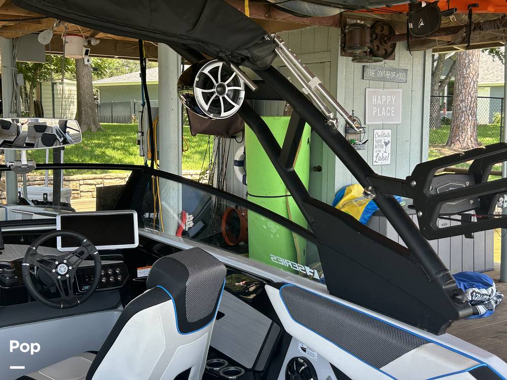 Slide: The Image of Yamaha 222XE 2023 - 15543644