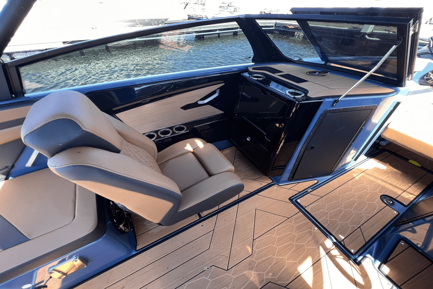 Slide: The Image of Yamaha 222 XE 2024 - 11