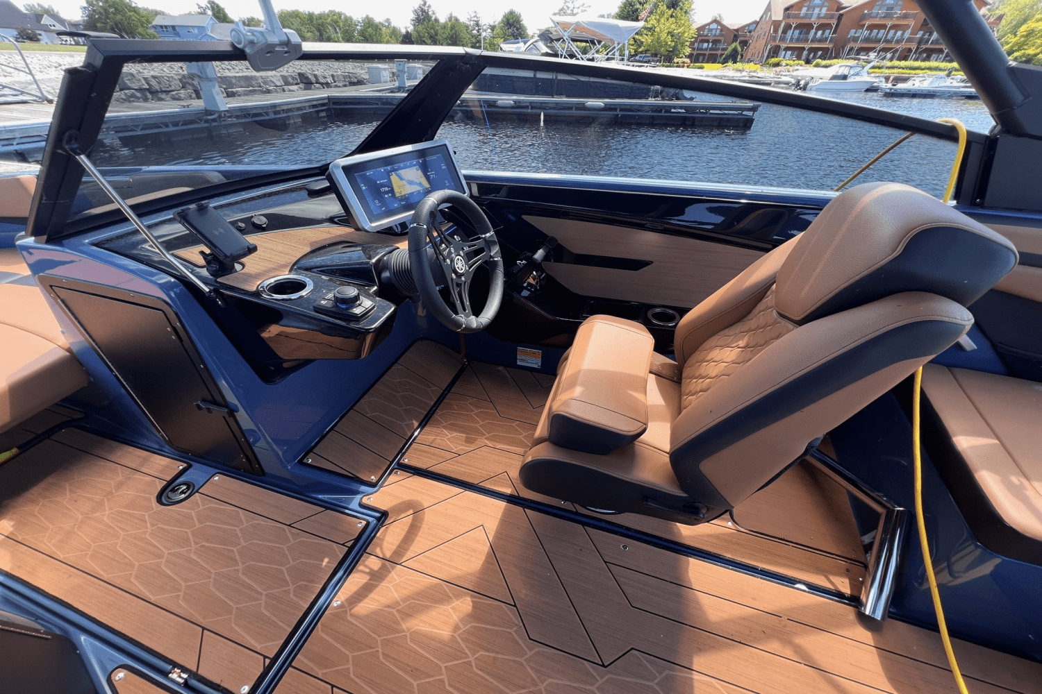 Slide: The Image of Yamaha 222 XE 2024 - 12