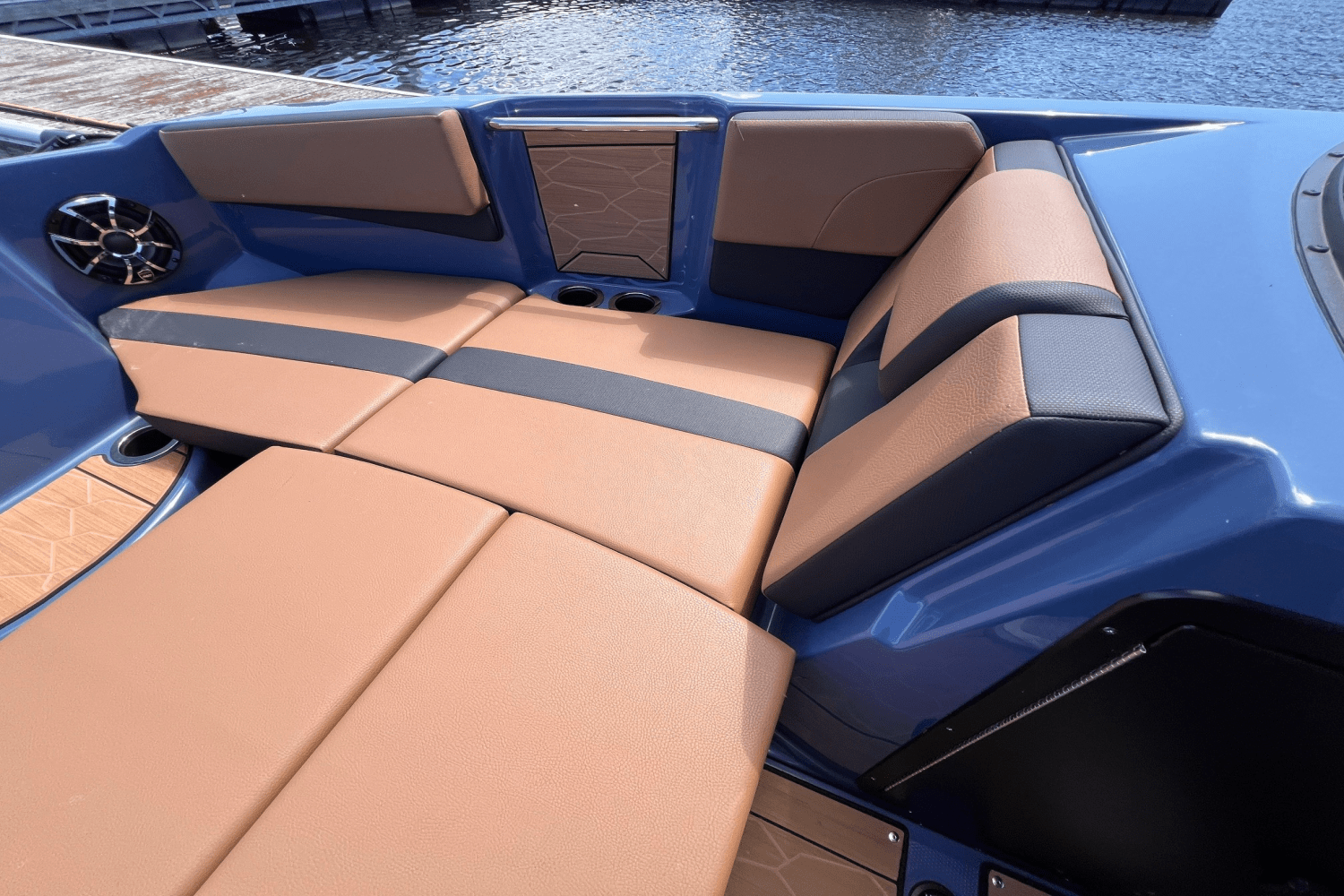 Slide: The Image of Yamaha 222 XE 2024 - 16
