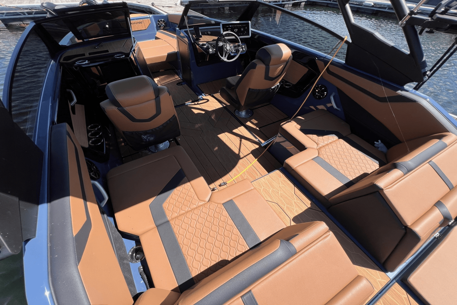 Slide: The Image of Yamaha 222 XE 2024 - 24