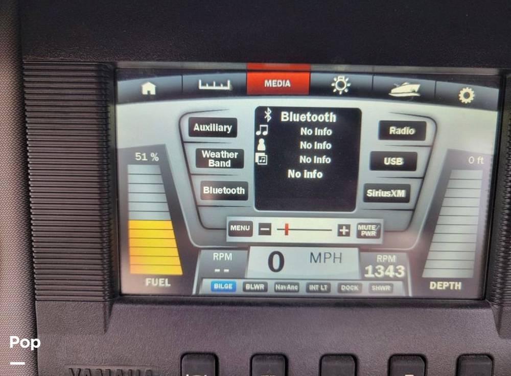Slide: The Image of Yamaha 242 Limited 2015 - 14708846