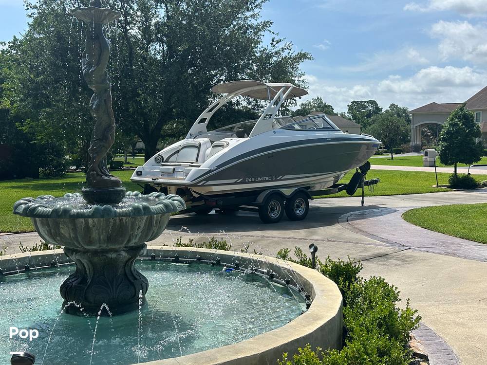 Slide: The Image of Yamaha 242 Limited 2015 - 15566672