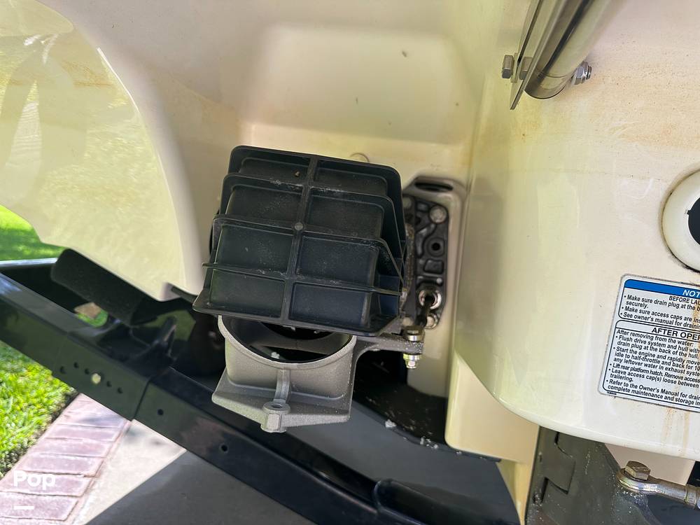 Slide: The Image of Yamaha 242 Limited 2015 - 15566674