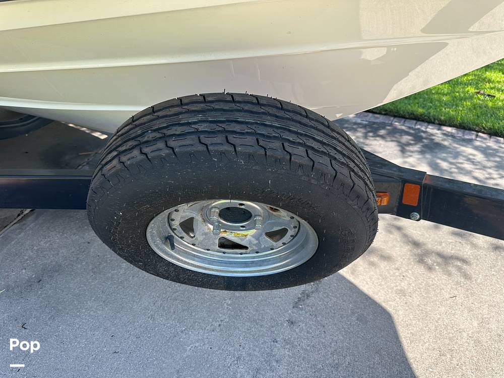 Slide: The Image of Spare Tire Kit - 15566682