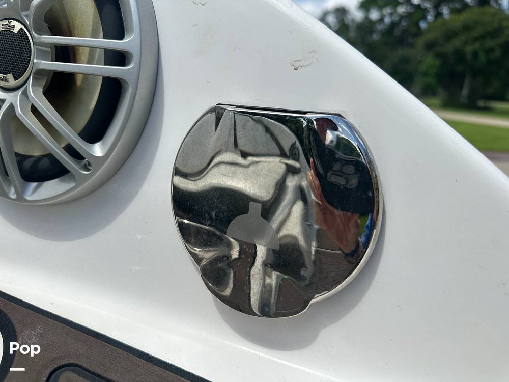 Slide: The Image of Yamaha 242 Limited 2015 - 15566699