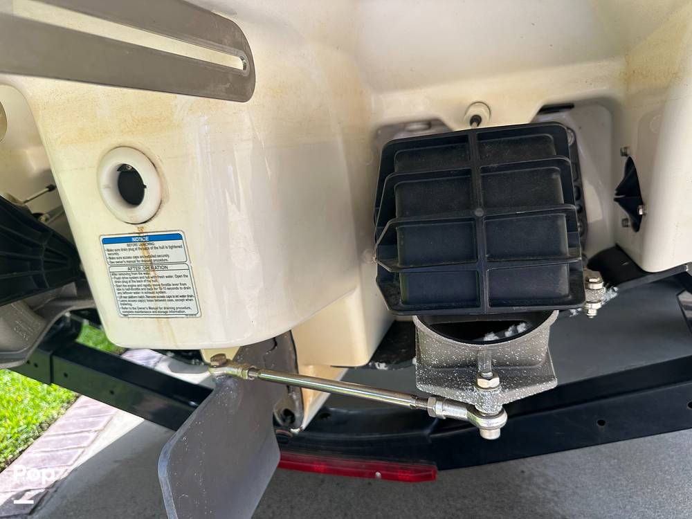 Slide: The Image of Yamaha 242 Limited 2015 - 15566707