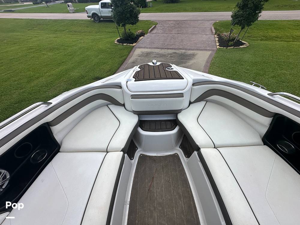 Slide: The Image of Yamaha 242 Limited 2015 - 15566723