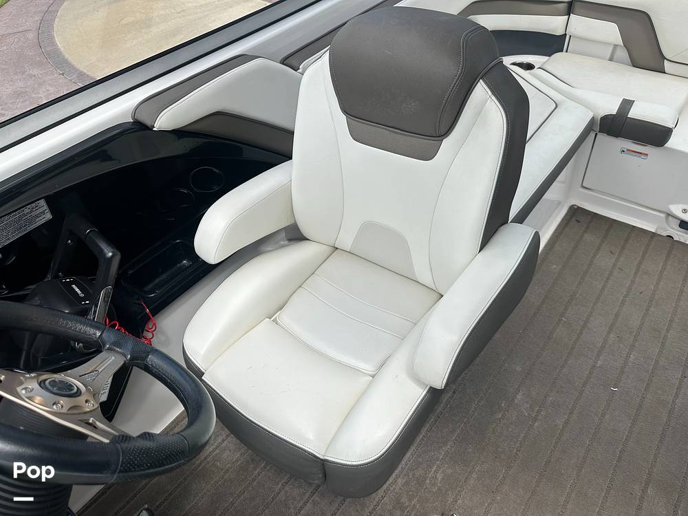 Slide: The Image of Yamaha 242 Limited 2015 - 15566726