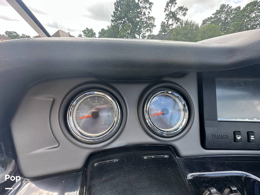 Slide: The Image of Yamaha 242 Limited 2015 - 15566729