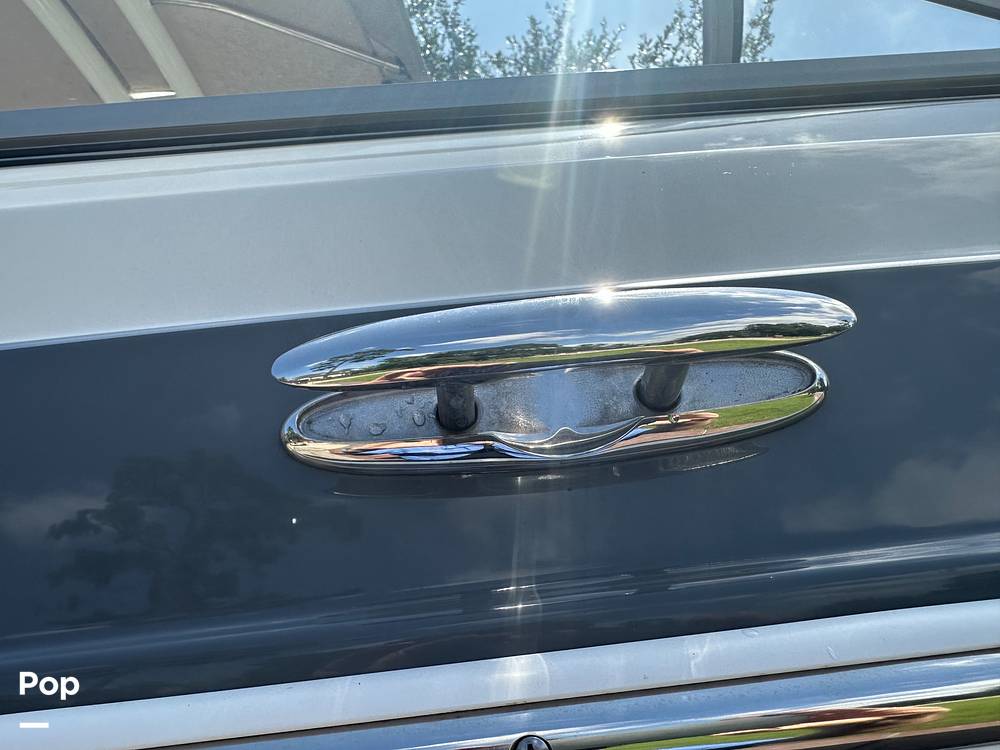 Slide: The Image of Cleats - Pull Up - 15566744