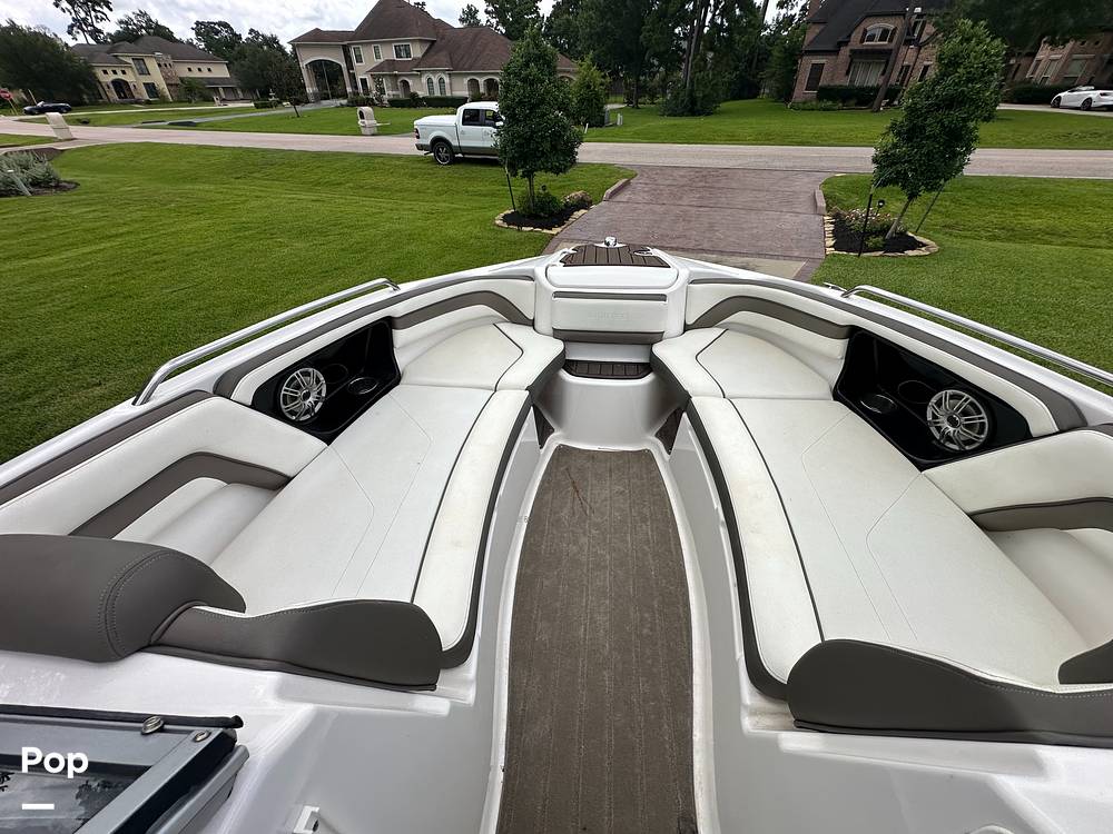 Slide: The Image of Yamaha 242 Limited 2015 - 15566759