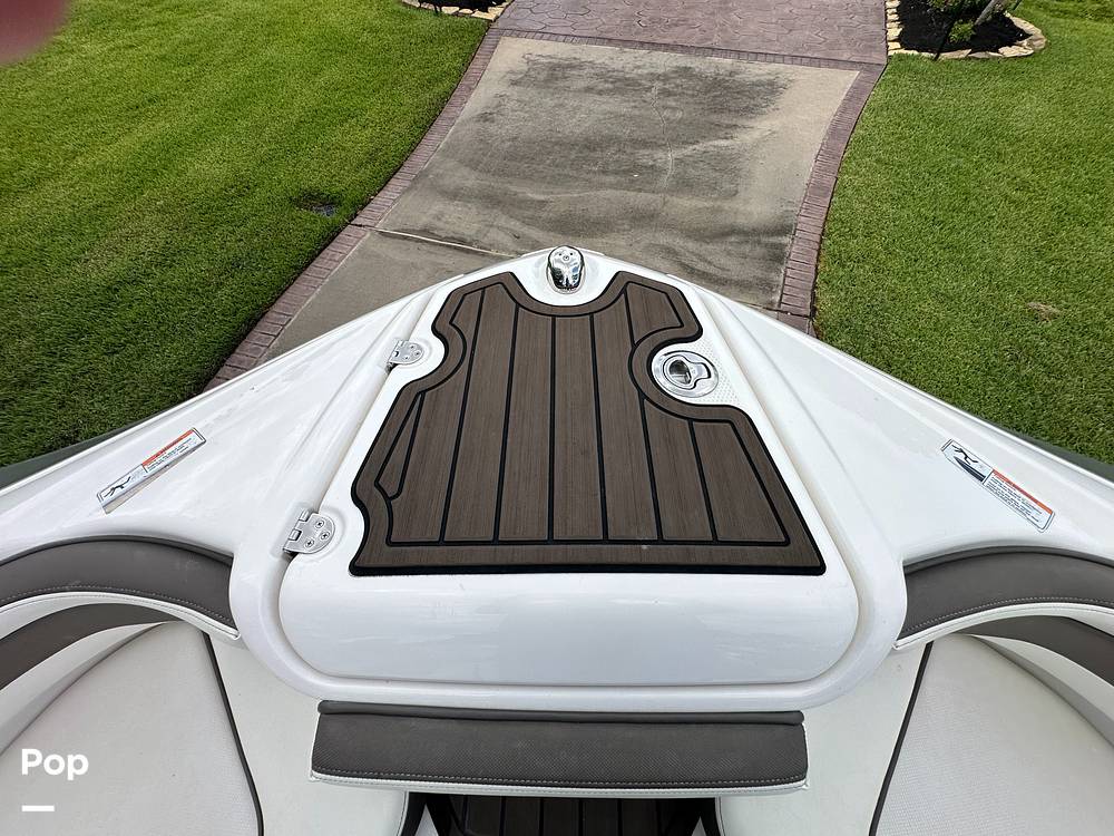 Slide: The Image of Bow Ladder Locker - 15566767