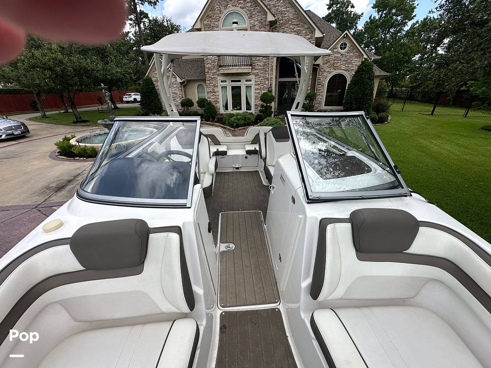 Slide: The Image of Windshield - Walk Through - 15566769