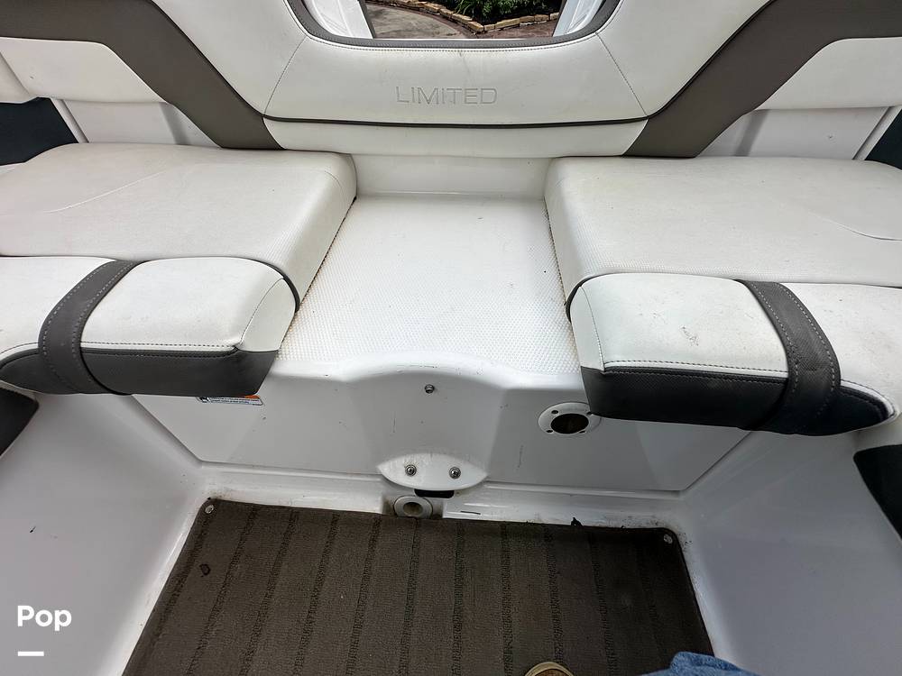 Slide: The Image of Yamaha 242 Limited 2015 - 15566787