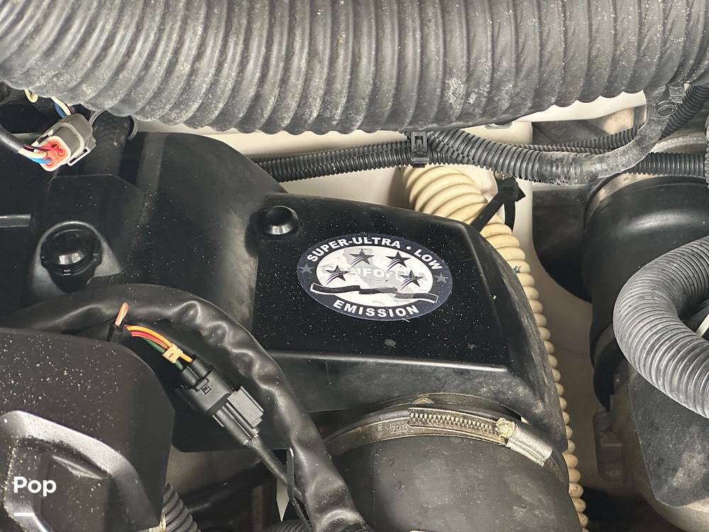 Slide: The Image of Yamaha 242 Limited 2015 - 15566799