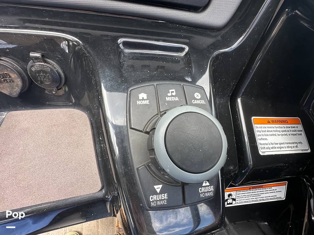 Slide: The Image of Yamaha 242 Limited 2015 - 15566801