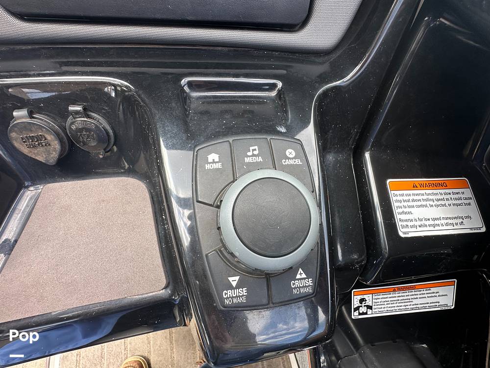 Slide: The Image of Yamaha 242 Limited 2015 - 15566802