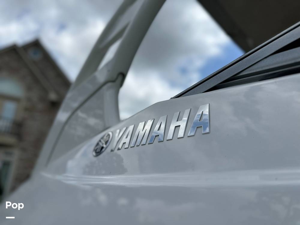 Slide: The Image of Yamaha 242 Limited 2015 - 15566854