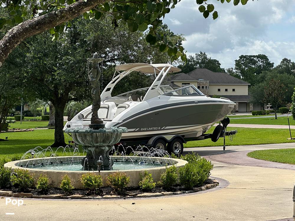 Slide: The Image of Yamaha 242 Limited 2015 - 15566859