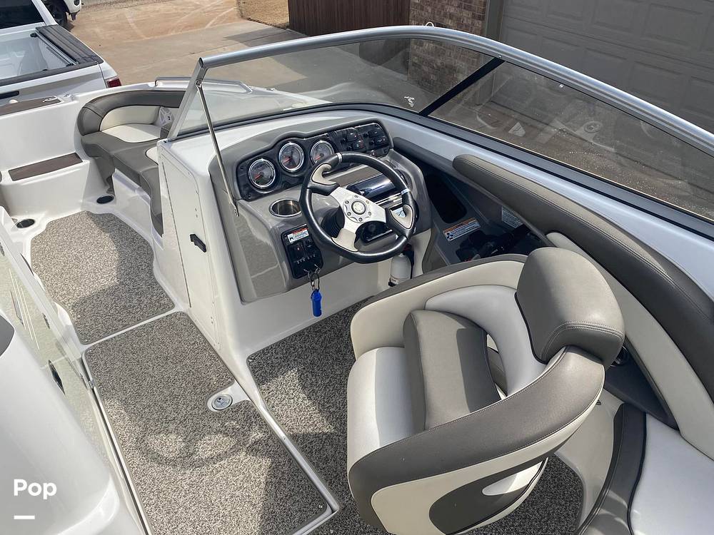 Slide: The Image of Yamaha 242 Limited HO 2011 - 15654155