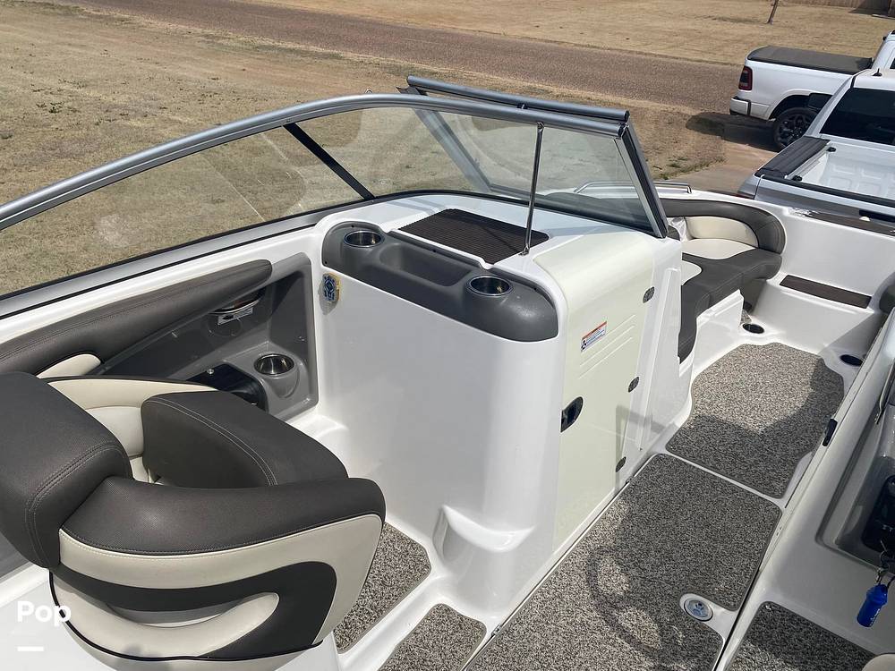 Slide: The Image of Yamaha 242 Limited HO 2011 - 15654160