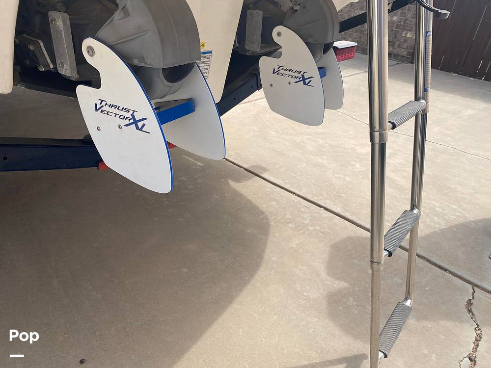 Slide: The Image of Yamaha 242 Limited HO 2011 - 15654173