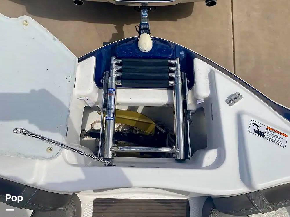 Slide: The Image of Yamaha 242 Limited HO 2011 - 15676171