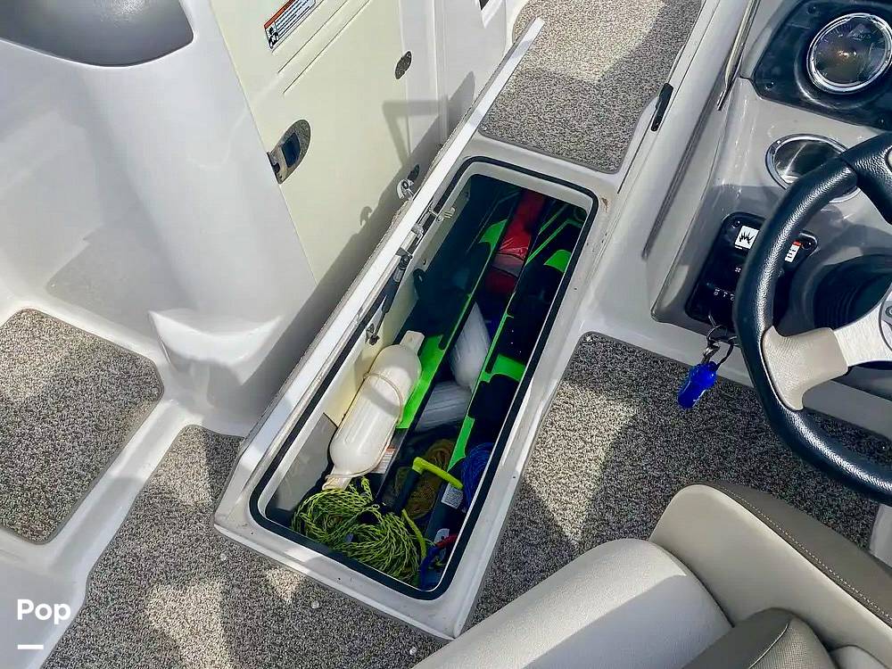 Slide: The Image of Yamaha 242 Limited HO 2011 - 15676178